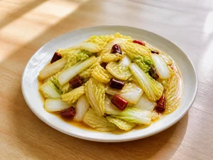 酸辣白菜成品图